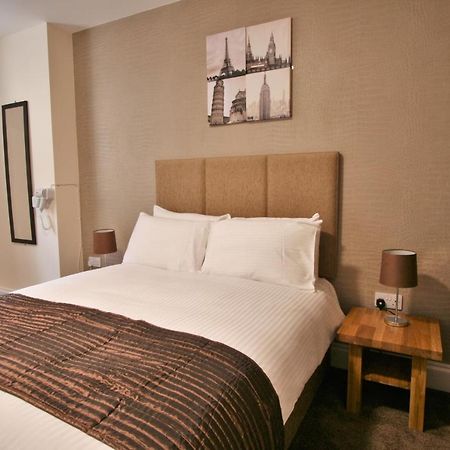 גלוסטר New County Hotel & Serviced Apartments By Roomsbooked חדר תמונה