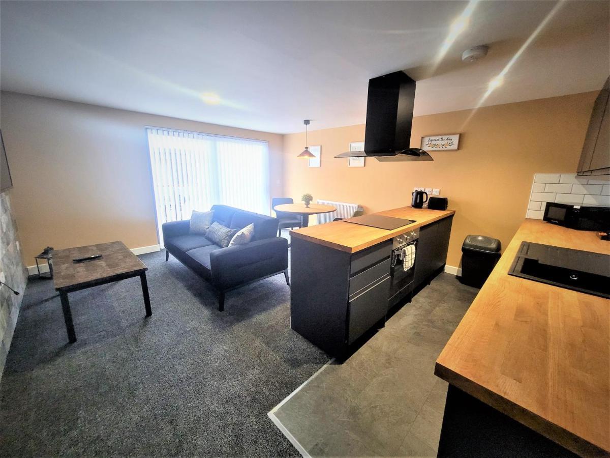 גלוסטר New County Hotel & Serviced Apartments By Roomsbooked מראה חיצוני תמונה